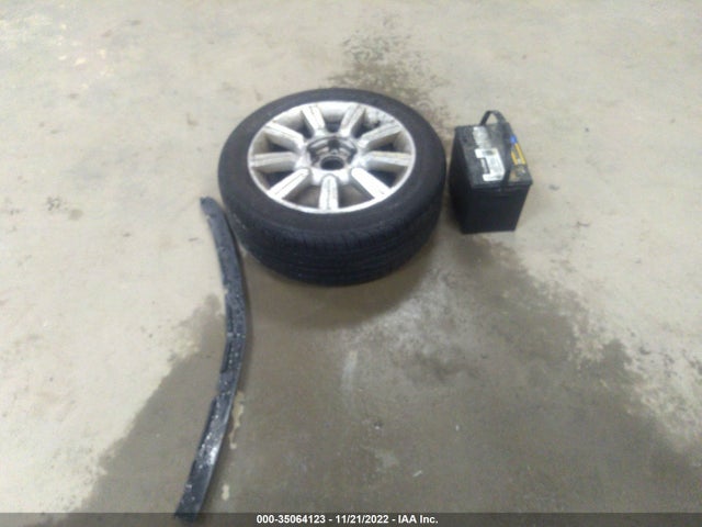 Lincoln MKZ 2010 3LNHL2GC6AR655668 Image 12