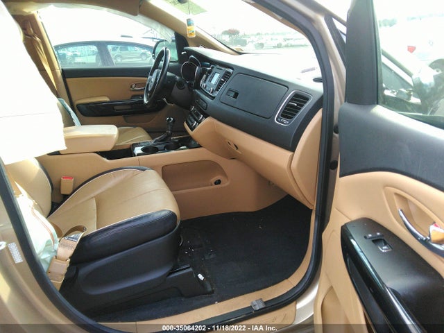 2016 Kia Sedona, VIN: KNDMC5C14G6138416