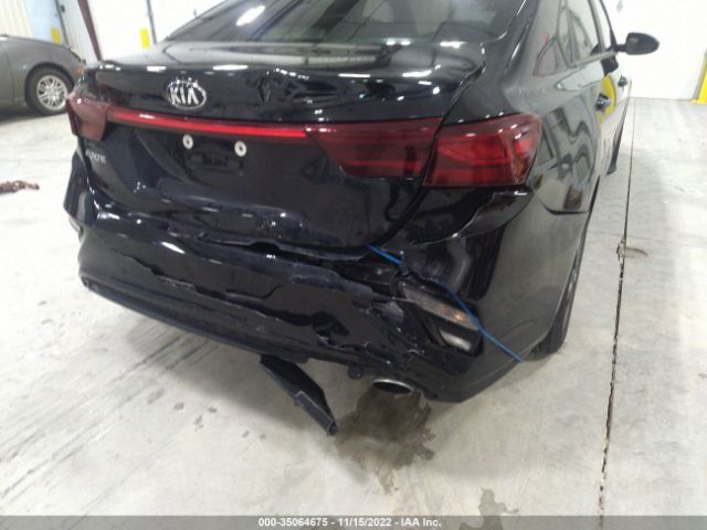 3KPF24ADXKE091723 KIA Forte Lxs