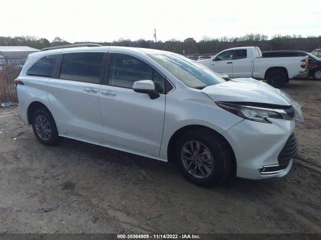 2022 Toyota Sienna, VIN: 5TDYRKEC5NS131744
