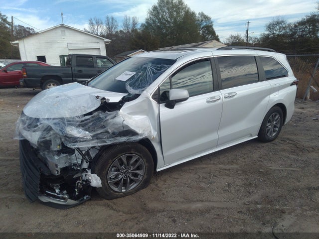 2022 Toyota Sienna, VIN: 5TDYRKEC5NS131744