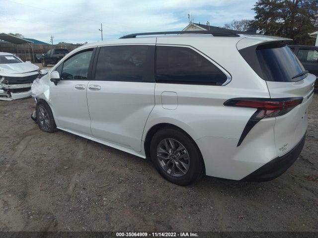 2022 Toyota Sienna, VIN: 5TDYRKEC5NS131744