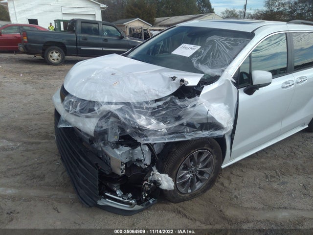 2022 Toyota Sienna, VIN: 5TDYRKEC5NS131744