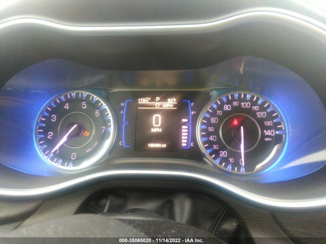 1C3CCCAB0FN505090 Chrysler 200 Limited