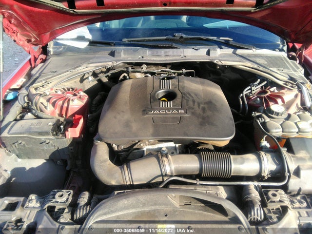 SAJAD4BG1HA949963 Jaguar XE