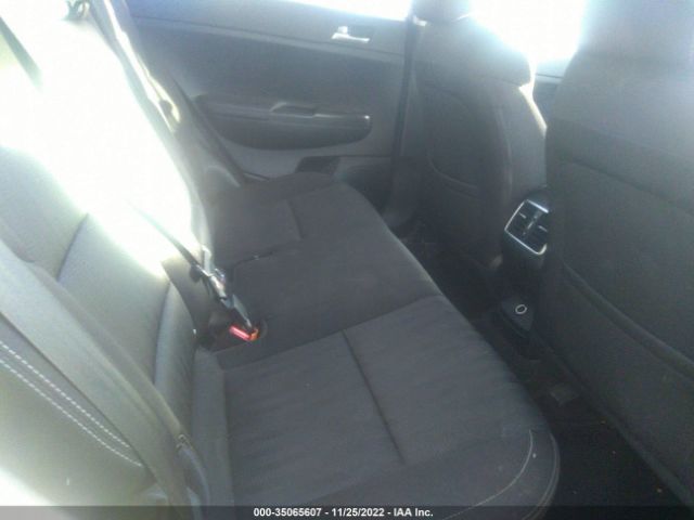 KNDPMCACXH7068323 KIA Sportage Lx