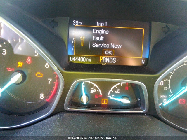 2018 Ford Escape, VIN: 1FMCU9HD5JUB74343