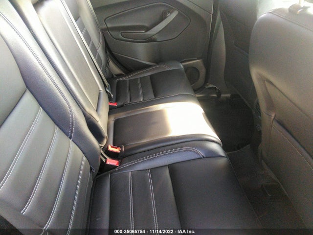 2018 Ford Escape, VIN: 1FMCU9HD5JUB74343