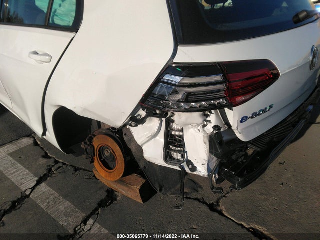2019 Volkswagen Golf, VIN: WVWKR7AU6KW908185