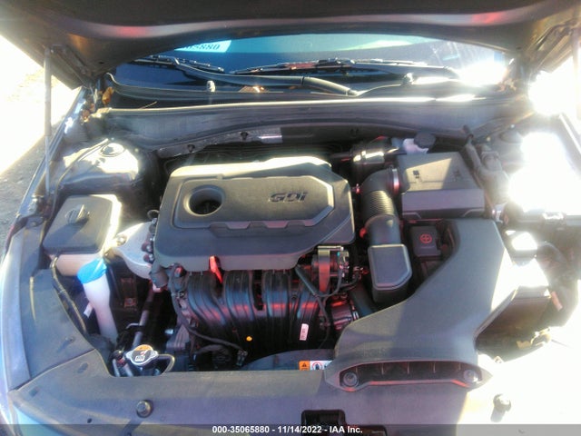 2019 Kia Optima, VIN: 5XXGT4L36KG376609