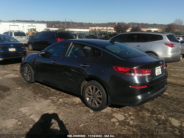 2019 Kia Optima, VIN: 5XXGT4L36KG376609