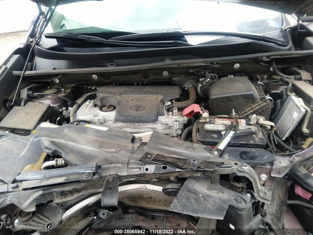 2018 Toyota RAV4, VIN: 2T3WFREV7JW490029