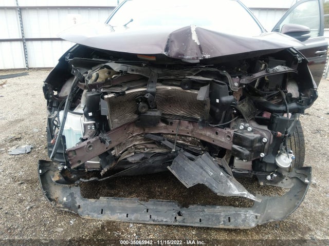 2018 Toyota RAV4, VIN: 2T3WFREV7JW490029