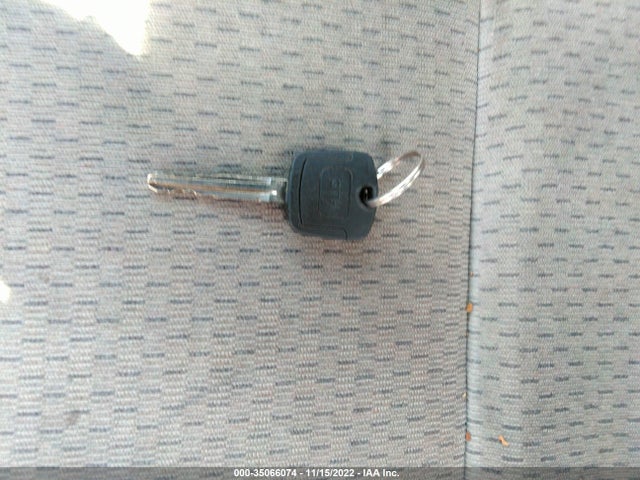 2003 TOYOTA CAMRY LE/SE/XLE VIN: JTDBF32K130103276