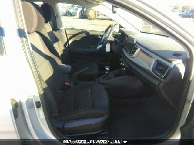 3KPA24AD8ME391614 KIA RIO S