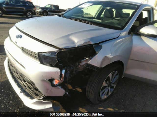3KPA24AD8ME391614 KIA RIO S