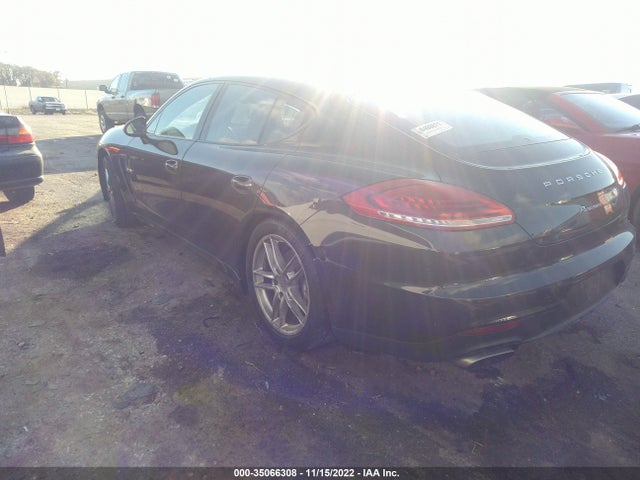 2015 Porsche Panamera, VIN: WP0AA2A70FL000841