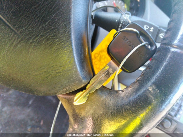 2003 FORD FOCUS ZX5 VIN: 3FAFP37383R112272