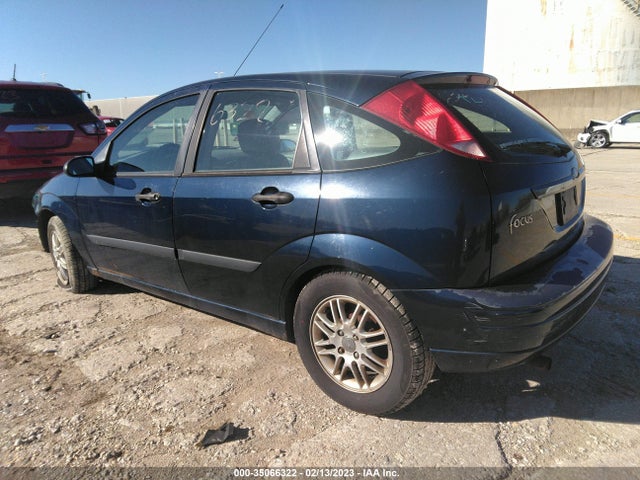 2003 FORD FOCUS ZX5 VIN: 3FAFP37383R112272