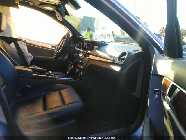 2012 MERCEDES-BENZ C-CLASS C 250 VIN: WDDGF4HBXCR216129