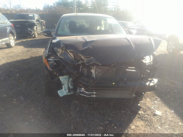 2016 VOLKSWAGEN PASSAT 1.8T S VIN: 1VWAT7A36GC026671
