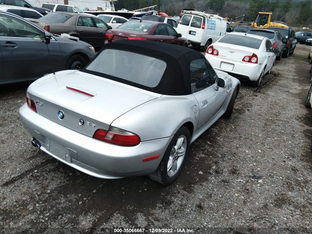 2001 BMW Z3 2.5I VIN: WBACN33421LM00671