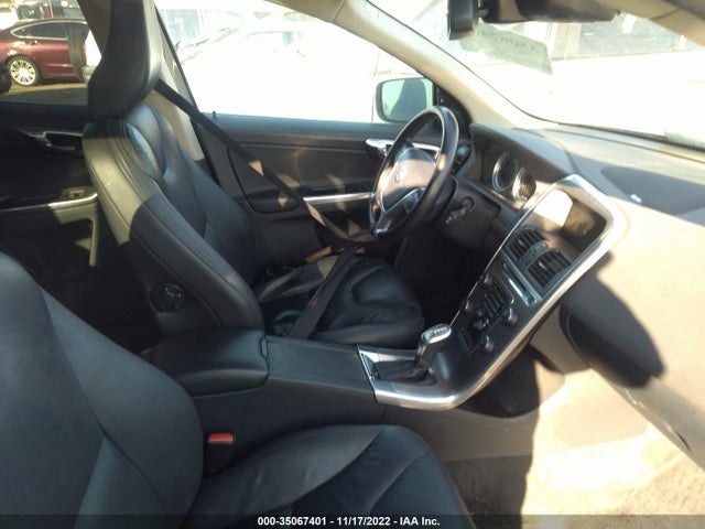 Volvo Xc60 T6 2013 YV4902DZ9D2416888 Image 6
