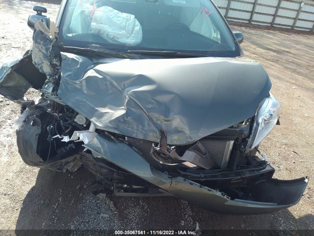2020 Toyota Sienna, VIN: 5TDYZ3DC9LS077370