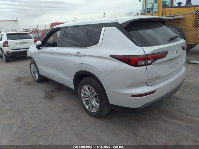 JA4J3TA80NZ019386 Mitsubishi Outlander Es