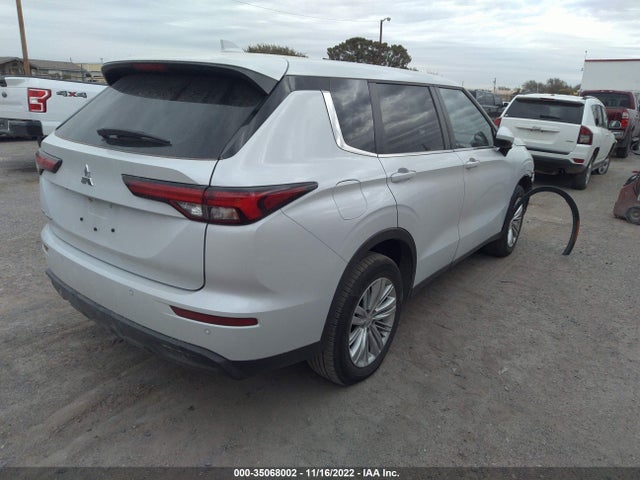 JA4J3TA80NZ019386 Mitsubishi Outlander Es