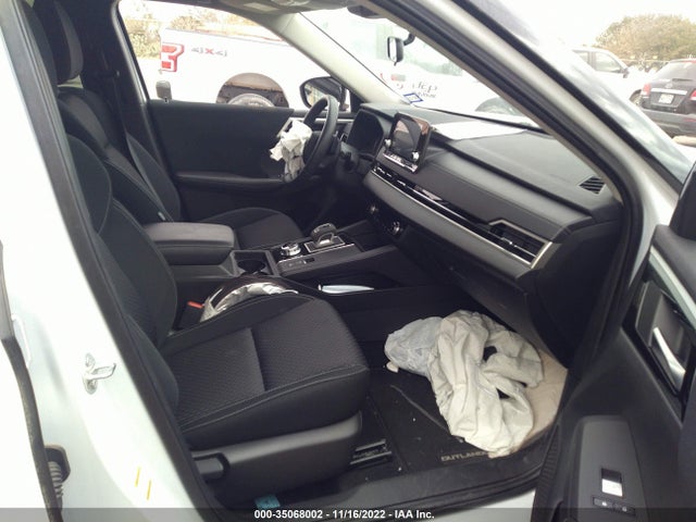 JA4J3TA80NZ019386 Mitsubishi Outlander Es