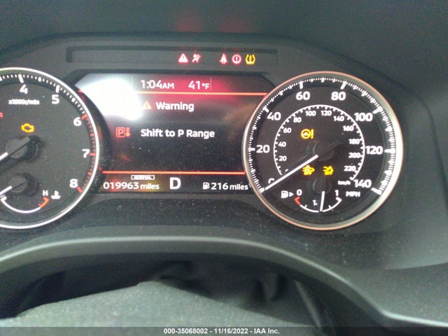 JA4J3TA80NZ019386 Mitsubishi Outlander Es