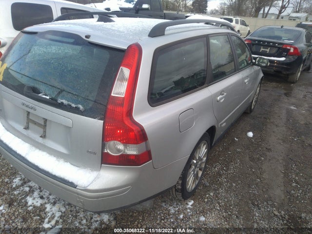 YV1MW390772286197 Volvo V50 2.4l
