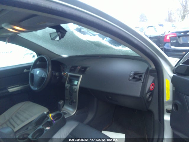 YV1MW390772286197 Volvo V50 2.4l