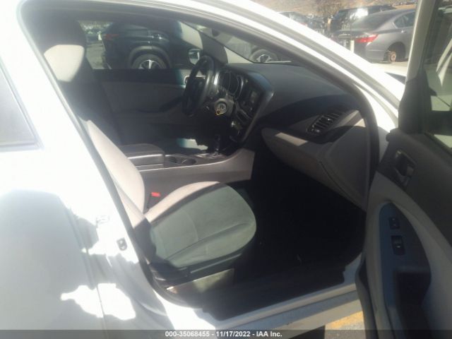 KNAGM4A79E5476115 KIA Optima Lx
