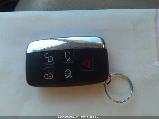 2013 LAND ROVER LR4 LUX VIN: SALAK2D46DA667641