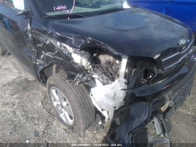 KNDJN2A27K7916119 KIA Soul Base