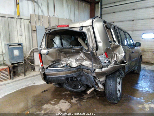 2011 HONDA PILOT LX VIN: 5FNYF3H28BB034281