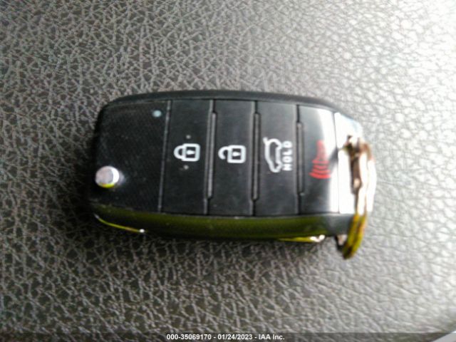 KNDJP3A50F7135510 KIA SOUL +