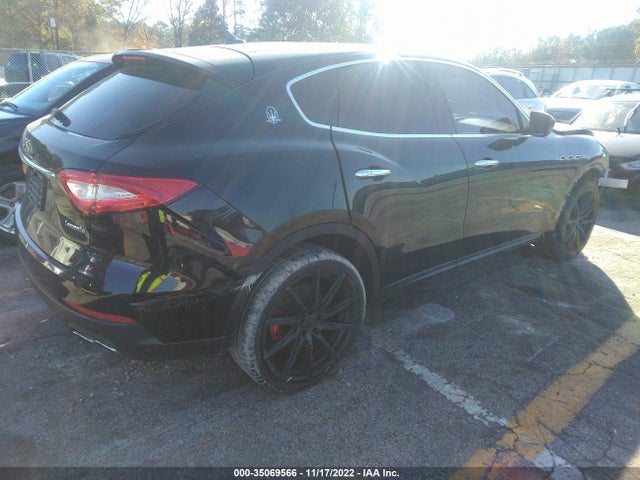2017 Maserati Levante, VIN: ZN661XUA3HX253365