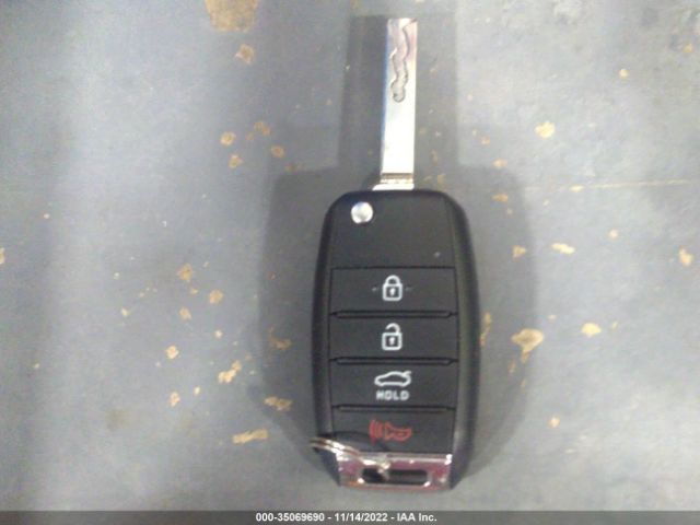 5XXGT4L37GG056156 KIA Optima Lx