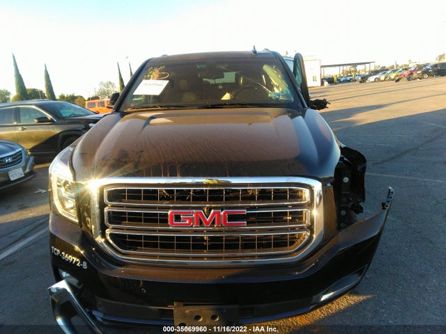 2017 GMC Yukon XL, VIN: 1GKS1FKC5HR369352