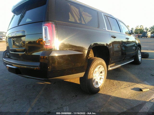 2017 GMC Yukon XL, VIN: 1GKS1FKC5HR369352