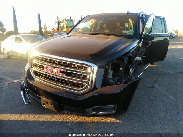 2017 GMC Yukon XL, VIN: 1GKS1FKC5HR369352
