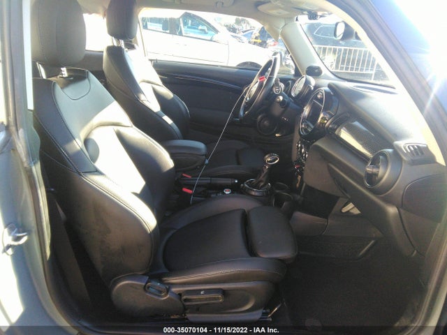 2017 Mini Cooper, VIN: WMWXP7C54H2A45310