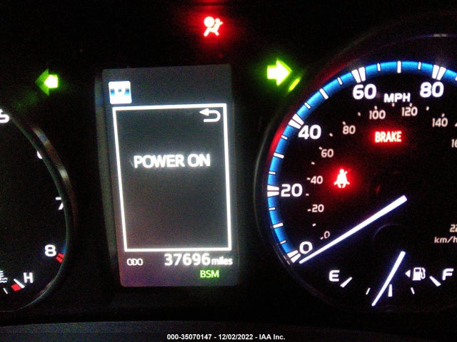 2017 Toyota RAV4, VIN: 2T3WFREV9HW404195