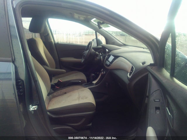 2021 Chevrolet Trax, VIN: KL7CJNSB2MB355894