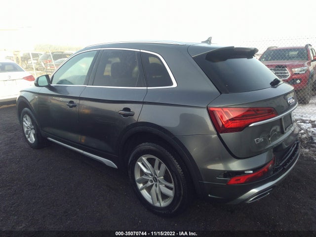 2022 Audi Q5, VIN: WA1GAAFY0N2060767
