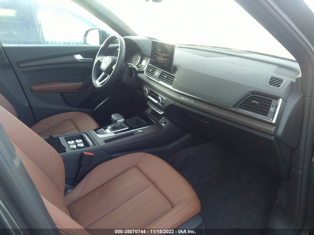 2022 Audi Q5, VIN: WA1GAAFY0N2060767