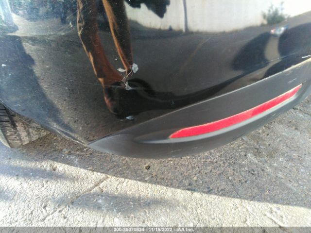 KNADM4A34E6330117 KIA RIO LX
